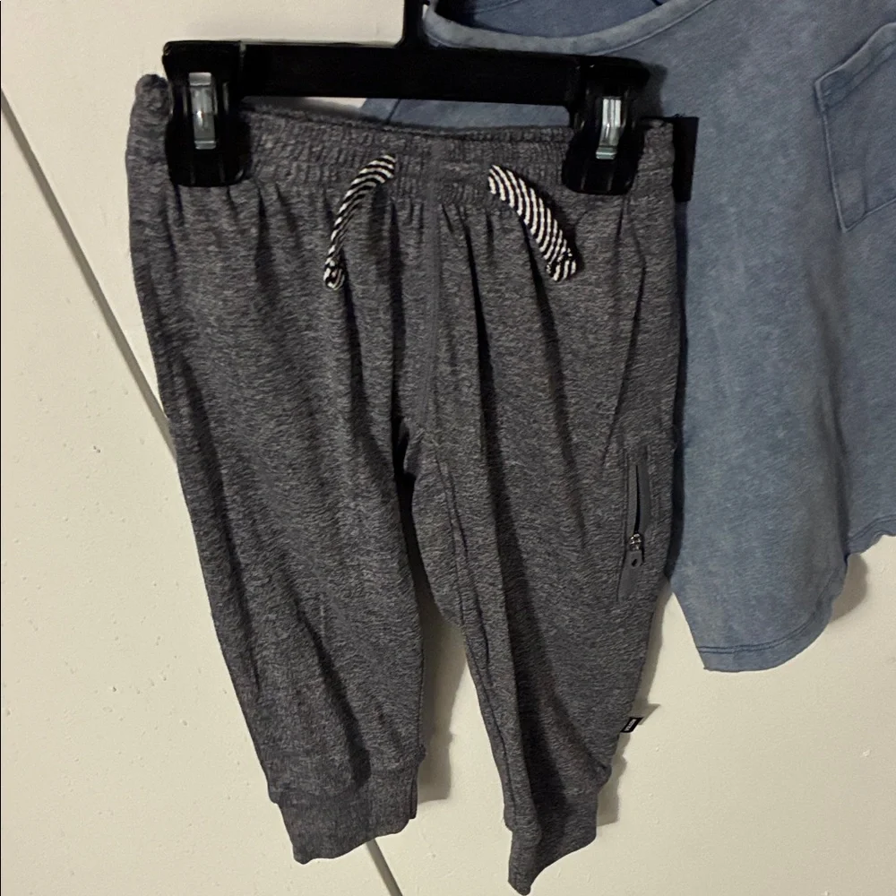 Volcom 2T set - Picture 6 of 8